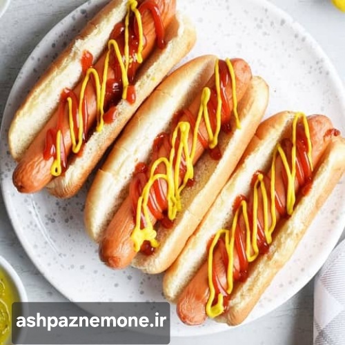 طرز تهیه هات داگ خانگی خوشمزه و آبدار به سبک فست فودی با نکات حرفه‌ای