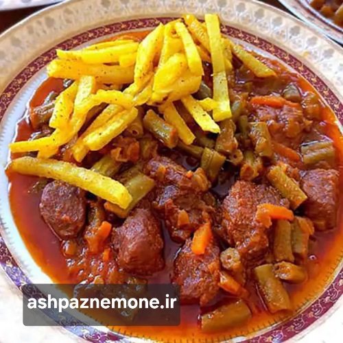 طرز تهیه خورش لوبیا سبز مجلسی و جاافتاده به سبک سر اشپز نمونه با تمام فوت و فن خوشمزه شدن