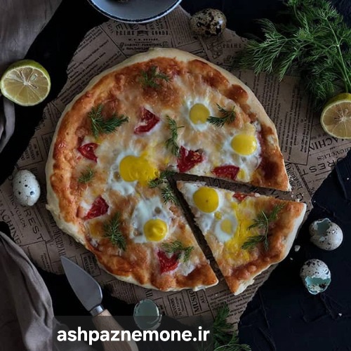 طرز تهیه پیتزا بوقلمون خانگی رژیمی و خوشمزه با خمیر دست‌ساز و سس مخصوص به سبک رستورانی آموزش اختصاصی آشپز نمونه