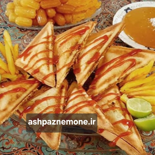 راز سرآشپزهای نمونه در تهیه اسنک مرغ و قارچ با پنیر پیتزا؛ تجربه‌ای داغ، پنیری و طلایی
